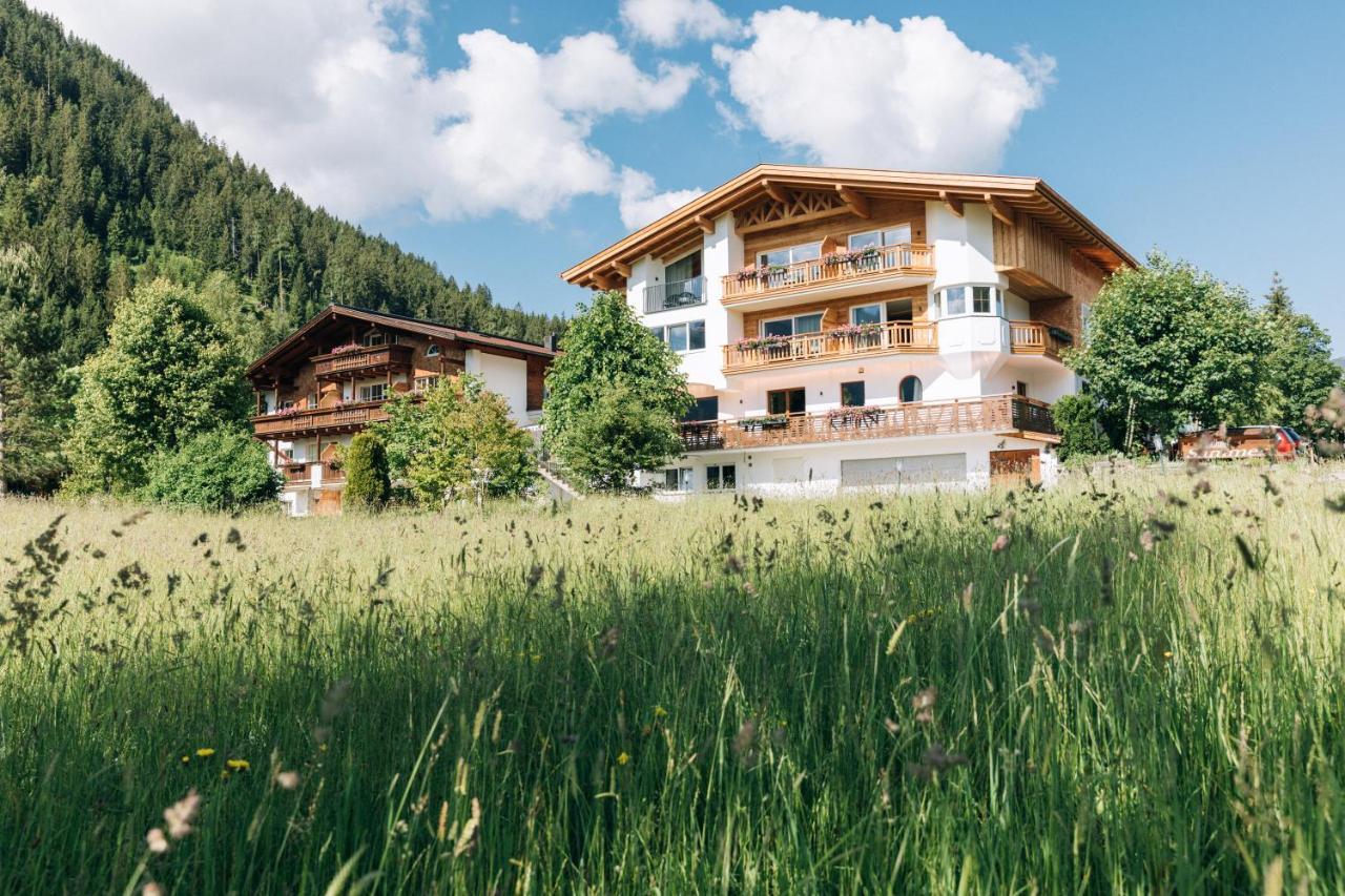 Landhaus Sammer Tannheim Kültér fotó